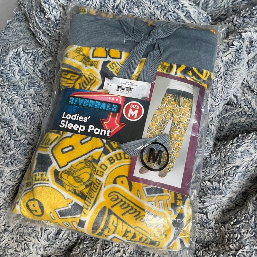 riverdale pants